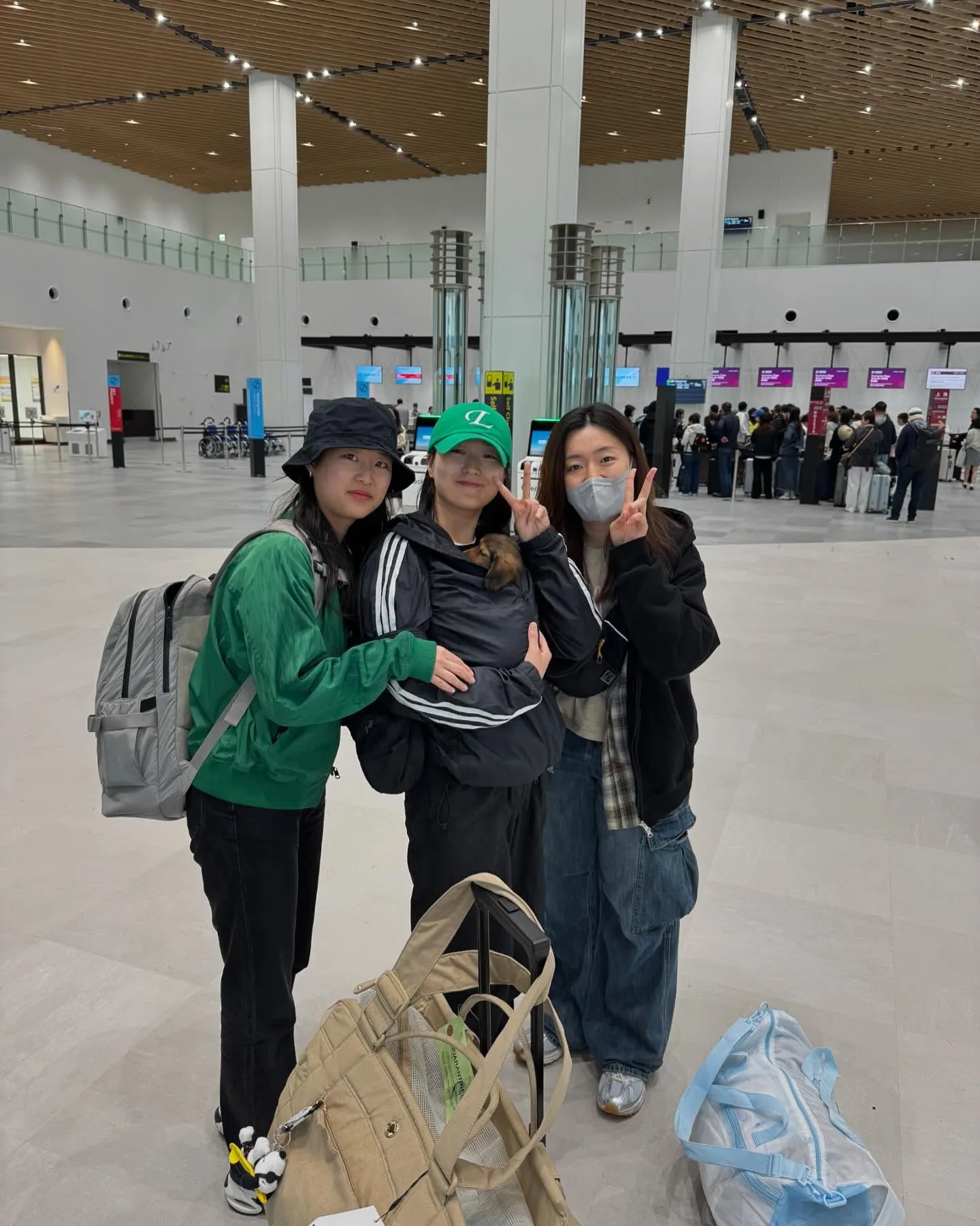 神戸空港が今月18日から国際線の運行が始まったようで、さっそ...